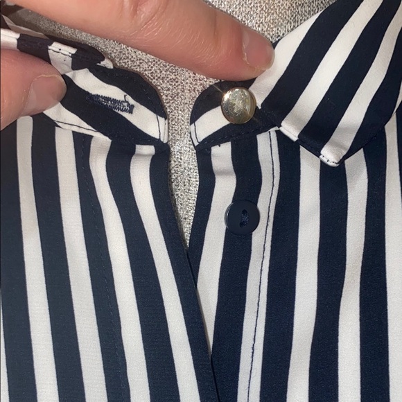 H&M Blouse - Picture 4 of 7